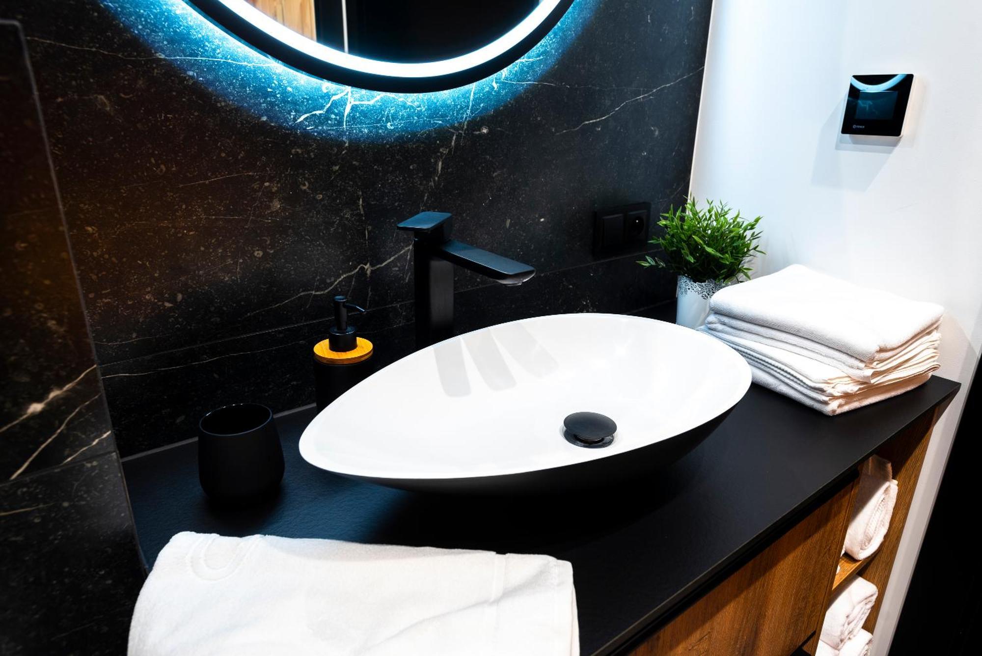 Aparts4u - Kras A302 Z Prywatnym Jacuzzi, Sauna I Widokiem Na Gory Apartment