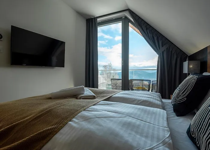Aparts4U - Kras Resort Apartament A302 Z Prywatnym Jacuzzi, Sauna I Widokiem Na Gory